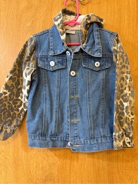 Girls' Denim Jacket with Leopard-Print Hood & Sleeves